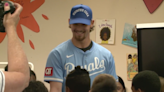 Bobby Witt Jr. surprises students at Kansas City elementary school