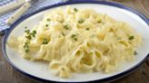 The ‘easiest’ fettuccine Alfredo recipe only requires six ingredients