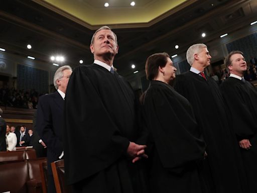 Biden, Harris Endorse Supreme Court 'Reform' Bill That Would Push Out Conservative Justices