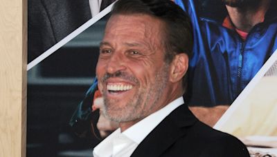 Tony Robbins: 5 Retirement Planning Tips He Swears By