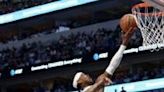 Oklahoma's Shai Gilgeous-Alexander drives to the basket in the Thunder's NBA playoff series-tying victory over the Dallas Mavericks