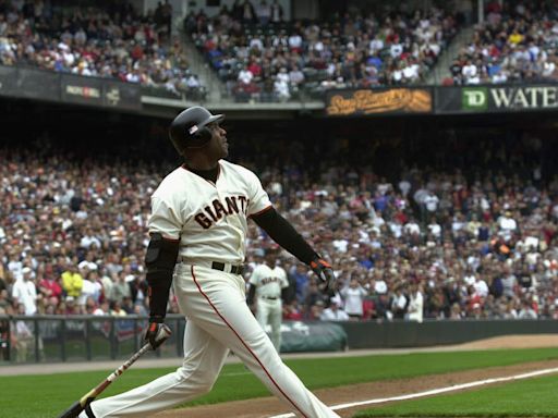 Controversial Barry Bonds Hits 700th Home Run On This Date In 2004 | Newsradio WTAM 1100