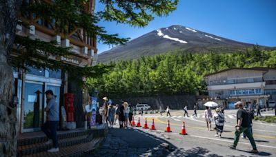 日本富士山今開山 山梨縣開徵通行費2000日圓