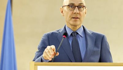 Alto comisionado de DD.HH. de la ONU: 2023 fue otro año "devastador" para el periodismo