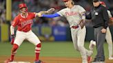 Angels shake off slump, rally for win over Phillies