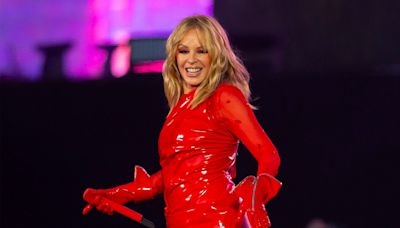 Kylie Minogue emotional at Hyde Park show