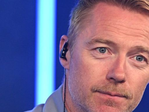 Ronan Keating fights back tears performing 00s ballad in final radio show