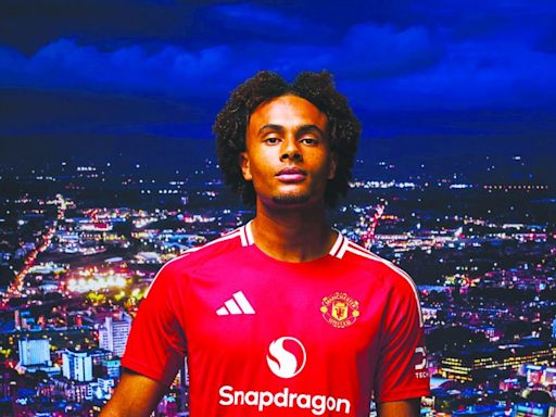 Man United sign Netherlands striker Zirkzee for $47mn - The Shillong Times