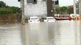 雨彈狂炸！宜蘭大淹水災情曝光 整條馬路消失「水淹半台車」