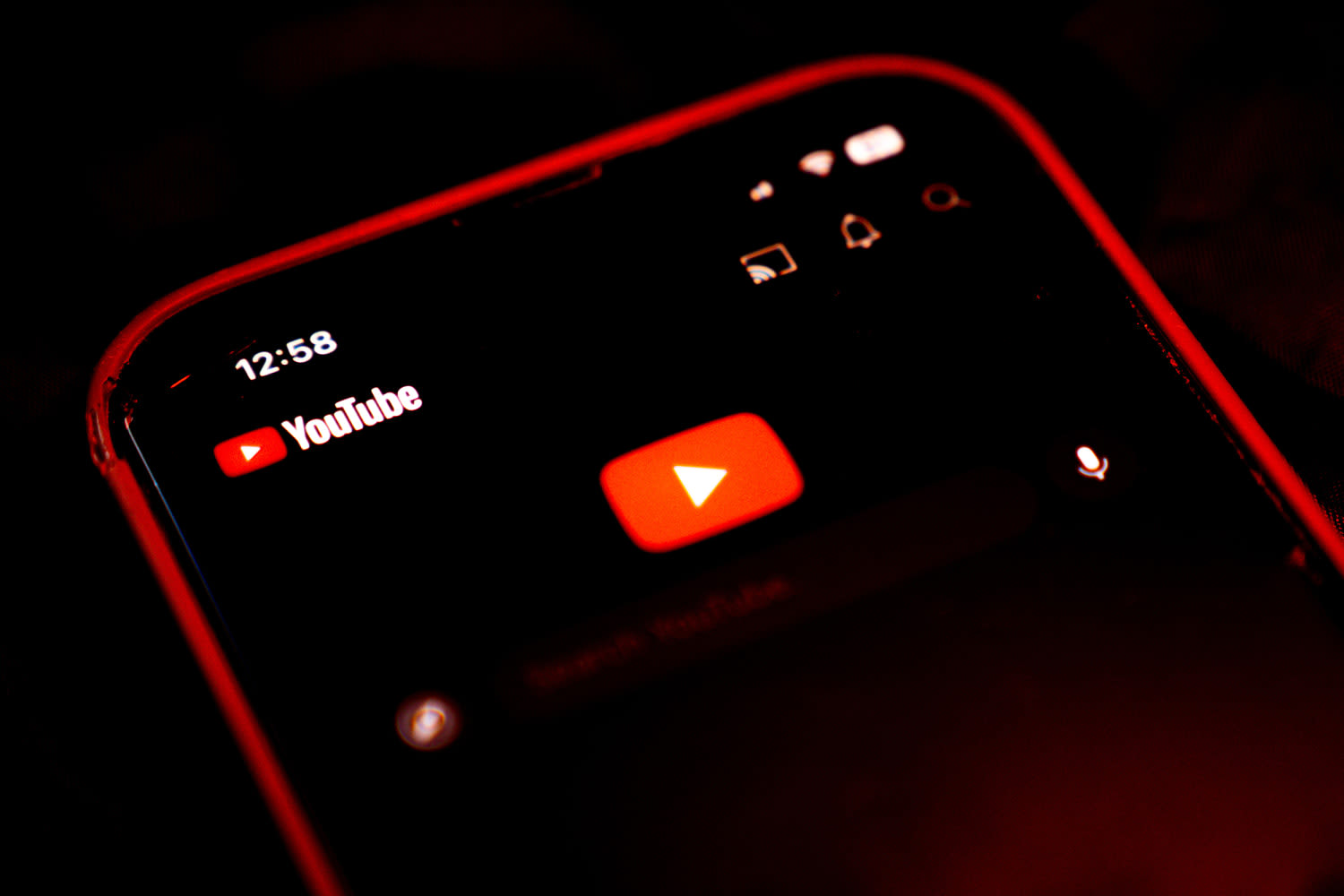 YouTube announces new generative AI features for video, music and inspiration