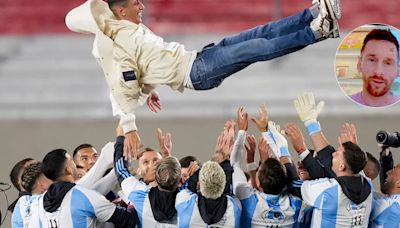 El mensaje completo de Messi a Di María durante el homenaje y el “regalo” del plantel antes de Argentina-Chile