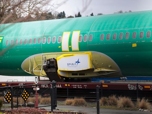 A whistleblower who accused a Boeing supplier of turning a blind eye to defects has died after a sudden illness: reports