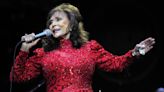 Loretta Lynn buried in family cemetery, public memorial planned