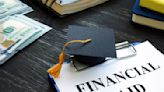 Estudar fora: qual é a diferença entre scholarship e financial aid? - Brasil Escola