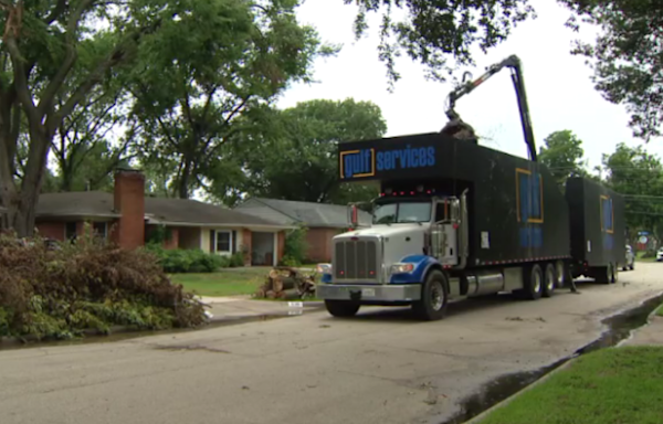 Crews continue cleanup of debris left from storms in Richardson