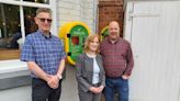 Defibrillator installed at pub thanks to the efforts of charity volunteers