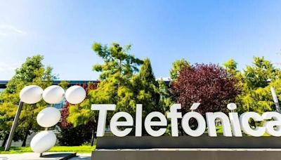 Telefónica y Vodafone negocian la creación de una 'joint venture' de fibra óptica en España