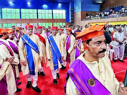 Upskilling to Trump Degrees: AICTE Chief's Advice to Students | Pune News - Times of India