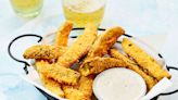 This Surprising Ingredient Is The Secret To The Crispiest Fried Pickles