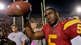 Reggie Bush to get Heisman trophy back