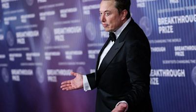 Elon Musk desvió chips de IA para Tesla a sus empresas X y xAI, según CNBC