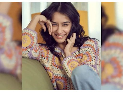 Shraddha Kapoor's hilarious summer version of 'Sajni Re' song from 'Laapataa Ladies' will leave you in splits! - See post | - Times of India