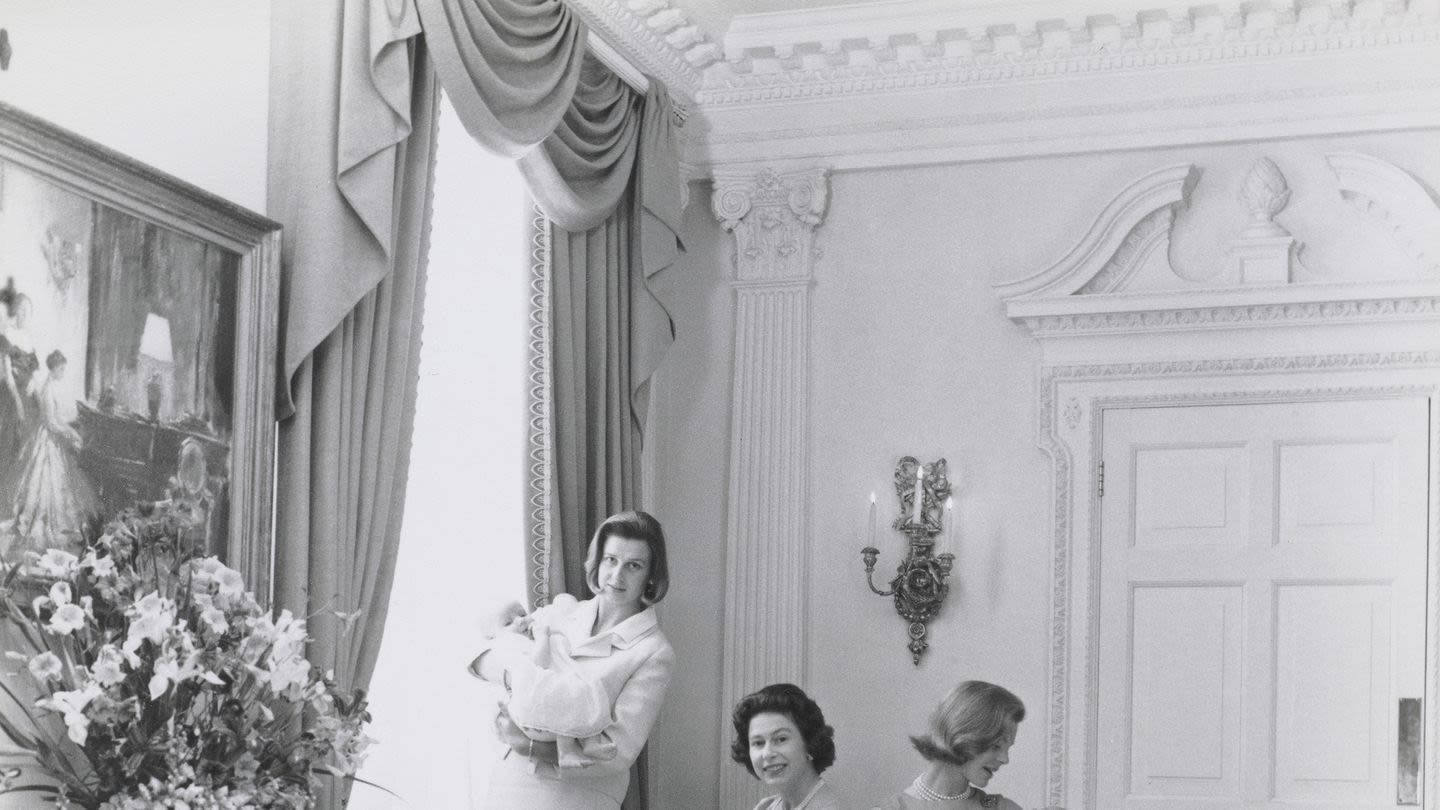 Never-Before-Seen Picture Released of Queen Elizabeth and Princess Margaret With Their Newborn Babies