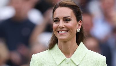 Kate Middleton isn't allowed to write her name for surprising reason