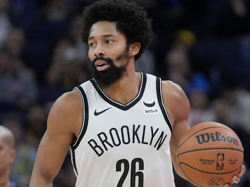 Dinwiddie y Mavericks acuerdan 1 año, fuentes