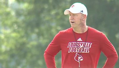 Louisville Cardinals football team holding 7 practices open to the public