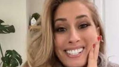 Stacey Solomon apologises to fans for 'flashing' in major wardrobe malfunction