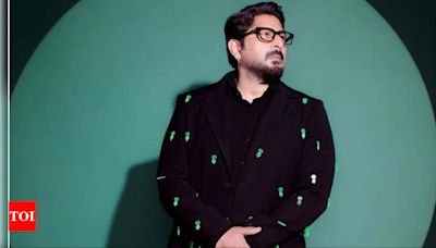 Arshad Warsi on his slow pace of work! Says he loves his chilled, relaxed life | Hindi Movie News - Times of India