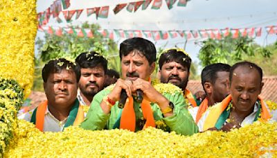 NDA allies in a pickle over Channapatna seat as BJP MLC Yogeeshwara throws his hat in the ring