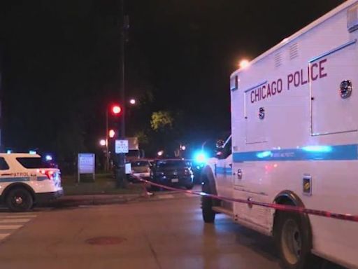 Chicago police shoot, kill offender in Austin neighborhood they say was attacking someone with a knife