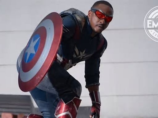 Primera imagen de Anthony Mackie con el nuevo traje de Capitán América