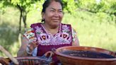 Cocina Cultural: Mujeres de comunidades inmigrantes comparten conocimiento culinario ancestral