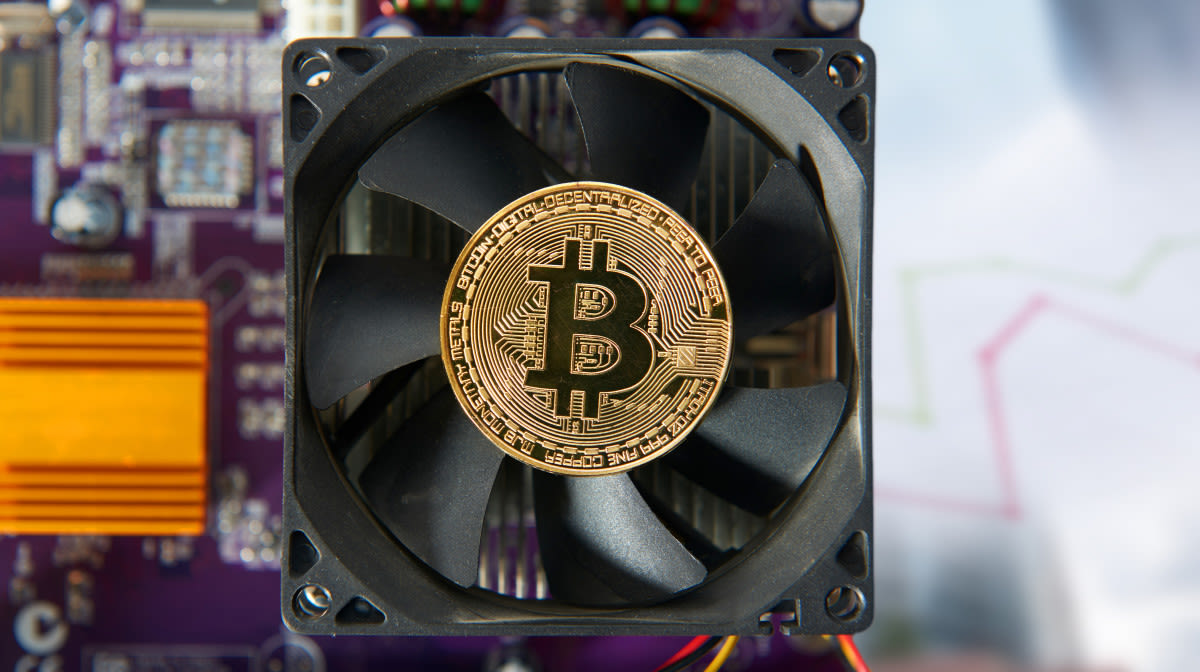 Bitcoin drops below $55,000 amid Mt. Gox repayments