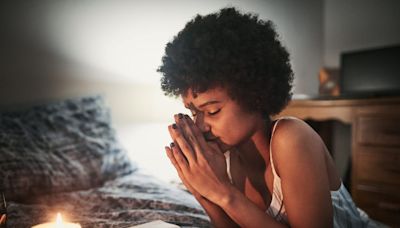 40 Powerful Night and Bedtime Prayers to Read to the Family