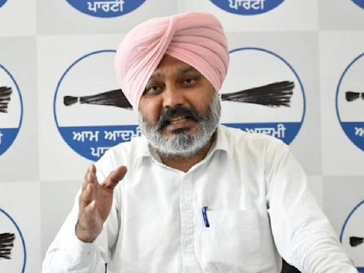 Punjab: AAP, Congress, And SAD Criticise Union Budget 2024 For Ignoring State's Needs & Concerns