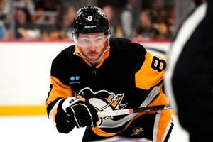 Penguins forward Michael Bunting named to Team Canada for IIHF World Championship