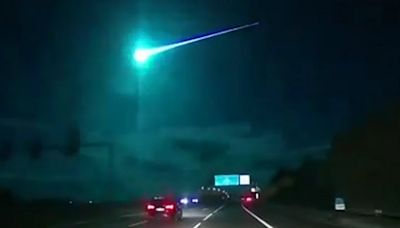 Los vídeos más impactantes del meteorito que ha iluminado la noche en España y Portugal