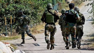 Soldier injured in terror attack on army camp in J-K's Rajouri, manhunt launched to trace attackers