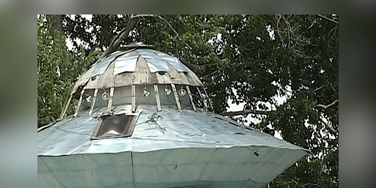 UFO Welcome Center in Bowman destroyed in fire