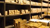 How much gold does the UK own, and how does it compare?
