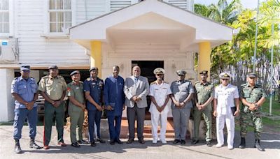 Prime Minister Phillips engages military officers from Nigeria, Dominican Republic