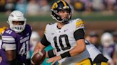 College Football: Iowa quarterback enters transfer portal