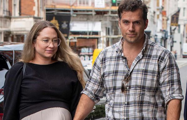 Henry Cavill's Pregnant Girlfriend Natalie Viscuso Shows Off Baby Bump on London Stroll with Actor