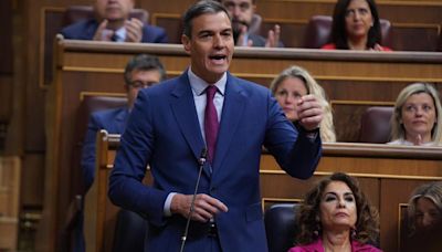 Los mensajes más incendiarios de los famosos a Pedro Sánchez: "El victimismo es una trampa"