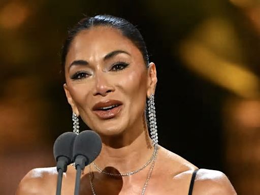 Ups! Nicole Scherzinger stolpert bei Awards auf der Bühne