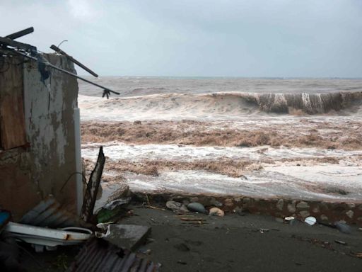 Hurricane Beryl Death Toll Rises as Storm Moves Through the Caribbean and Causes ‘Unimaginable’ Damage